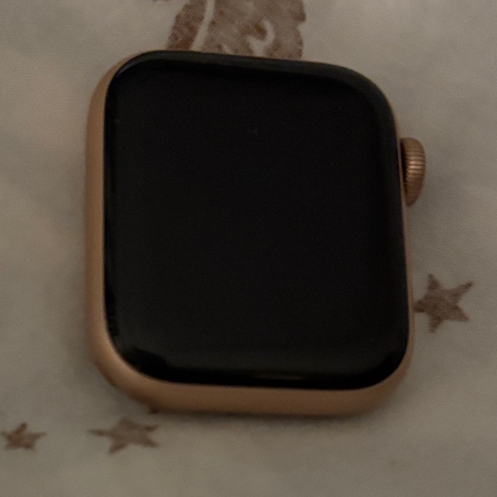 Apple Watch rose gold series 6 40mm
